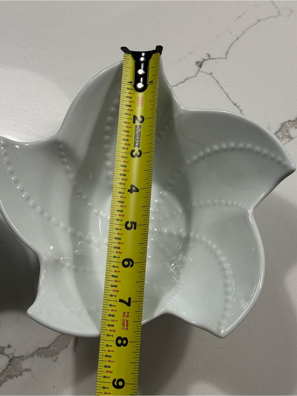 Pottery Barn Seashore StarFish Shaped Serving Bowls Ocean Set of 2 EUC - Picture 8 of 16
